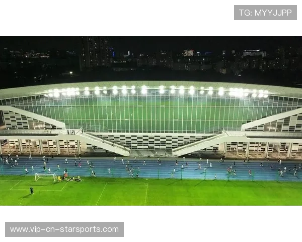 体育场馆碳中和运营策略：绿色体育的未来之路。